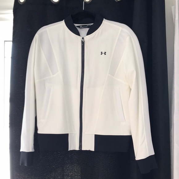 New Under Armour Jacket - Picture 1 of 3